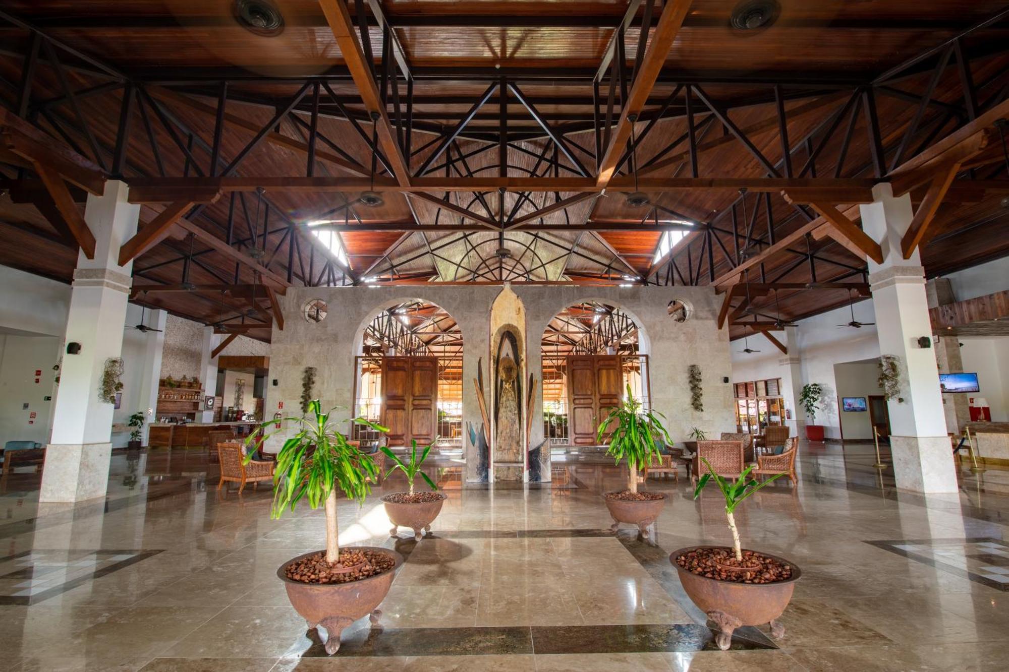 Grand Palladium Imbassai Resort & Spa Exterior photo